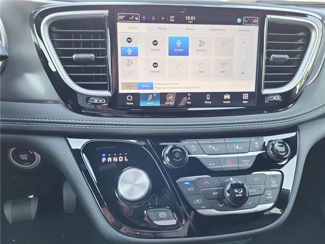 2026 Chrysler Pacifica Select (Stk: 260004) in Windsor - Image 15 of 26
