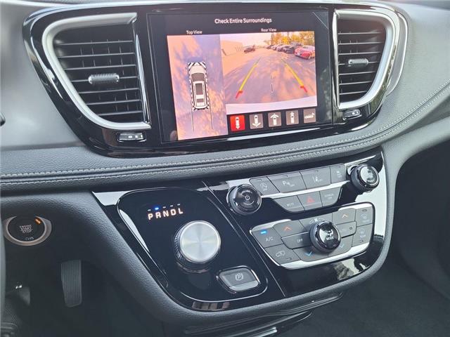 2026 Chrysler Pacifica Select (Stk: 260002) in Windsor - Image 16 of 26