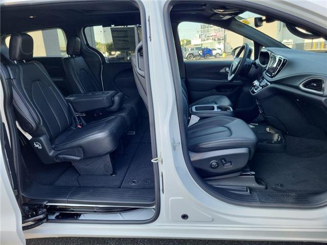 2026 Chrysler Pacifica Select (Stk: 260002) in Windsor - Image 22 of 26