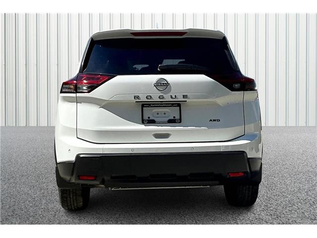 2026 Nissan Rogue S (Stk: 26RG0548) in Cranbrook - Image 4 of 12