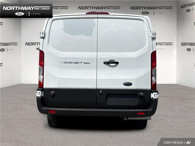2025 Ford Transit-250 Cargo Base (Stk: 5TN1664) in Brantford - Image 5 of 23