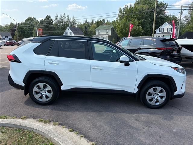 2020 Toyota RAV4 LE (Stk: A-096428) in Moncton - Image 7 of 20