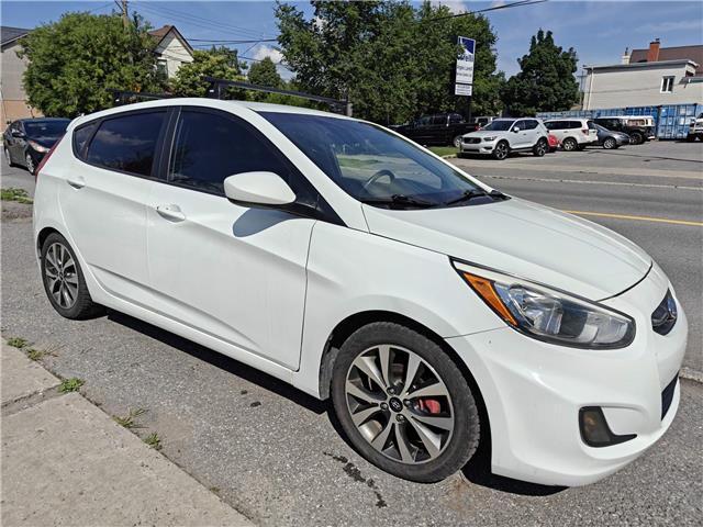 2015 Hyundai Accent GLS in Ottawa - Image 9 of 21