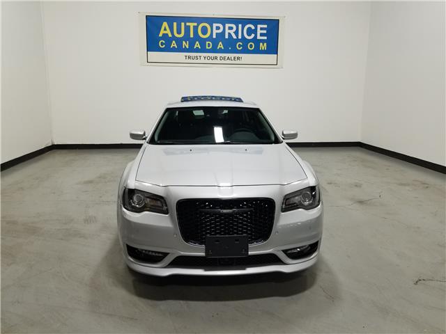 2023 Chrysler 300 Touring-L (Stk: W4817) in Mississauga - Image 2 of 27 2023 Chrysler 300 Touring-L (Stk: W4817) in Mississauga - Image 2 of 27