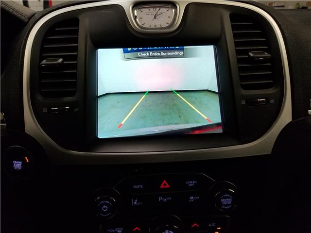 2023 Chrysler 300 Touring-L (Stk: W4817) in Mississauga - Image 19 of 27 2023 Chrysler 300 Touring-L (Stk: W4817) in Mississauga - Image 19 of 27