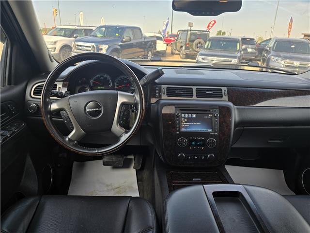 2013 GMC Yukon Hybrid Denali in Saskatoon - Image 9 of 17
