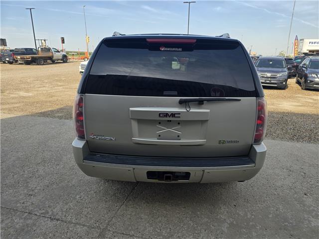 2013 GMC Yukon Hybrid Denali in Saskatoon - Image 7 of 17