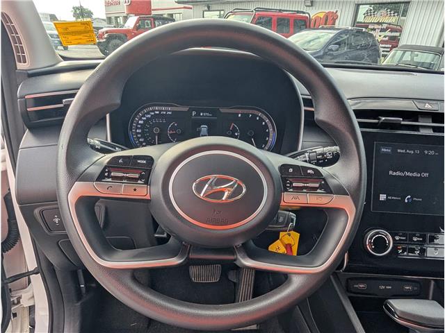 2023 Hyundai Tucson ESSENTIAL (Stk: B1869) in Sarnia - Image 17 of 25