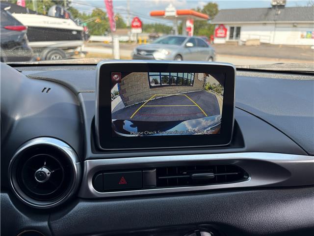 2017 Fiat 124 Spider Classica (Stk: A-104307) in Moncton - Image 18 of 20