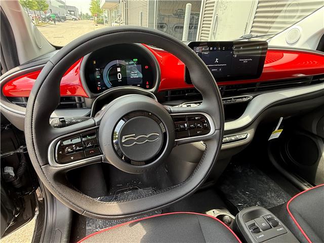 2025 Fiat 500e Base (Stk: F25006) in London - Image 12 of 19