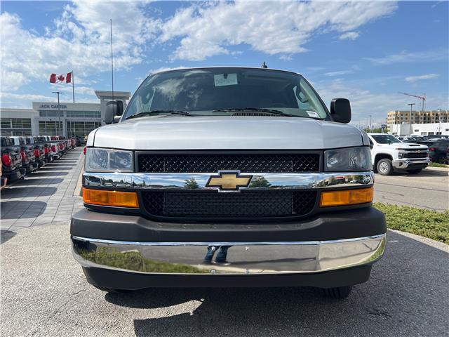 2025 Chevrolet Express 2500 Work Van (Stk: S1249648) in Calgary - Image 9 of 19