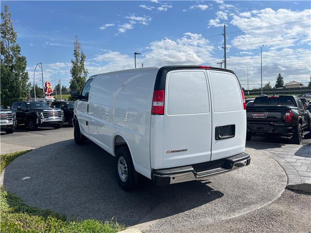 2025 Chevrolet Express 2500 Work Van photo 2