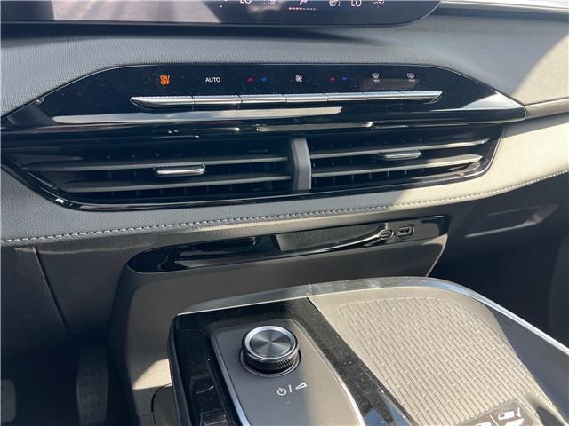 2026 Buick Enclave Preferred (Stk: TJ111566) in Calgary - Image 16 of 24