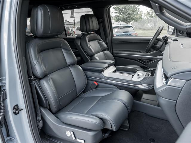 2025 Lincoln Navigator Reserve (Stk: 25V1238) in Mississauga - Image 31 of 37