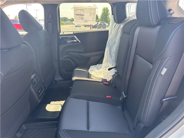 2025 Mitsubishi Outlander PHEV SE (Stk: M5213) in BELLEVILLE - Image 6 of 7 2025 Mitsubishi Outlander PHEV SE (Stk: M5213) in BELLEVILLE - Image 6 of 7