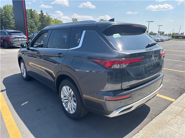 2025 Mitsubishi Outlander PHEV SE (Stk: M5210) in BELLEVILLE - Image 4 of 7