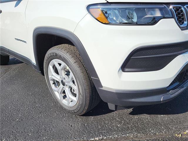 2025 Jeep Compass Sport (Stk: 250385) in Windsor - Image 10 of 23