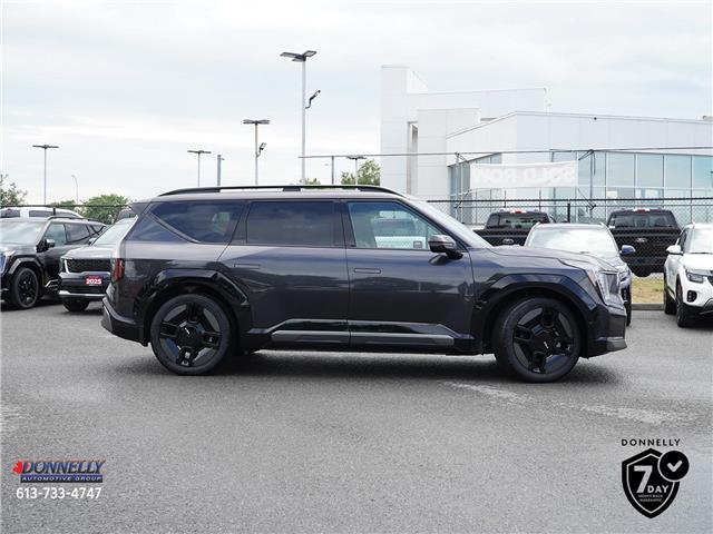 2026 Kia EV9 LAND W/GT-LINE PACKAGE (Stk: KA56) in Kanata - Image 2 of 29