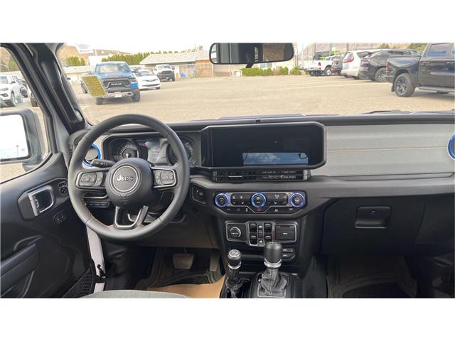 2024 Jeep Wrangler 4xe Sport S (Stk: 1321) in Kamloops - Image 21 of 26