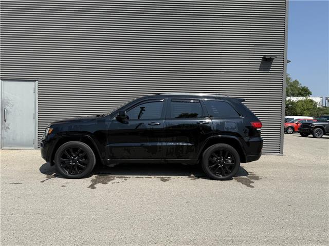 2019 Jeep Grand Cherokee Laredo (Stk: 25037E) in London - Image 3 of 25