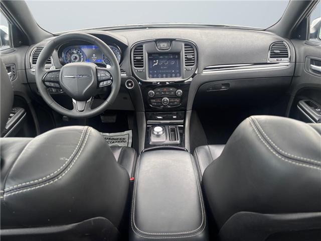 2023 Chrysler 300 S (Stk: 20121) in Okotoks - Image 10 of 15 2023 Chrysler 300 S (Stk: 20121) in Okotoks - Image 10 of 15