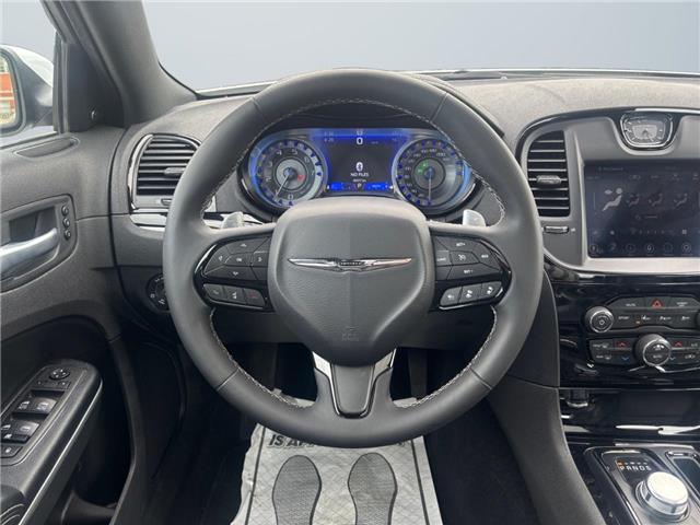 2023 Chrysler 300 S (Stk: 20121) in Okotoks - Image 12 of 15 2023 Chrysler 300 S (Stk: 20121) in Okotoks - Image 12 of 15