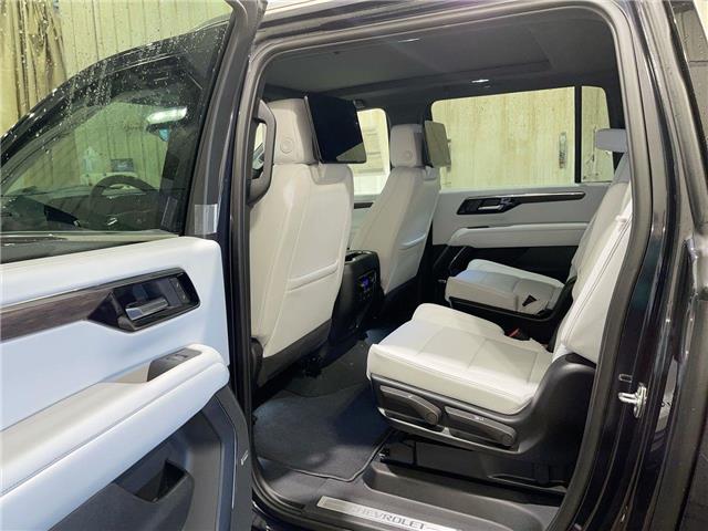 2025 Chevrolet Suburban Premier (Stk: 10620) in Meadow Lake - Image 11 of 15