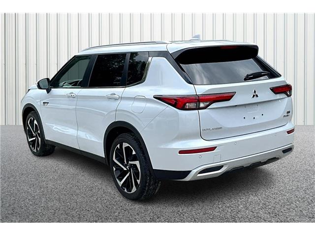 2025 Mitsubishi Outlander PHEV SEL (Stk: 25P8551) in Cranbrook - Image 3 of 13