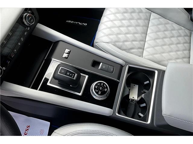 2025 Mitsubishi Outlander PHEV SEL (Stk: 25P8551) in Cranbrook - Image 8 of 13