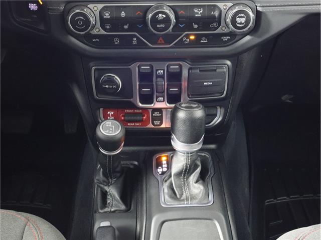 2024 Jeep Wrangler Rubicon (Stk: A19989) in Calgary - Image 17 of 27