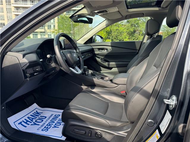 2024 Honda Accord Hybrid Touring (Stk: 253120P) in Richmond Hill - Image 6 of 30