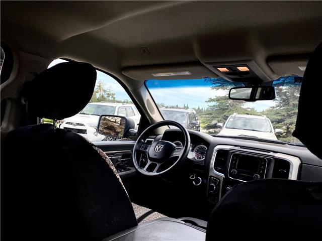 2018 RAM 1500 SLT (Stk: 251216B) in Calgary - Image 16 of 17