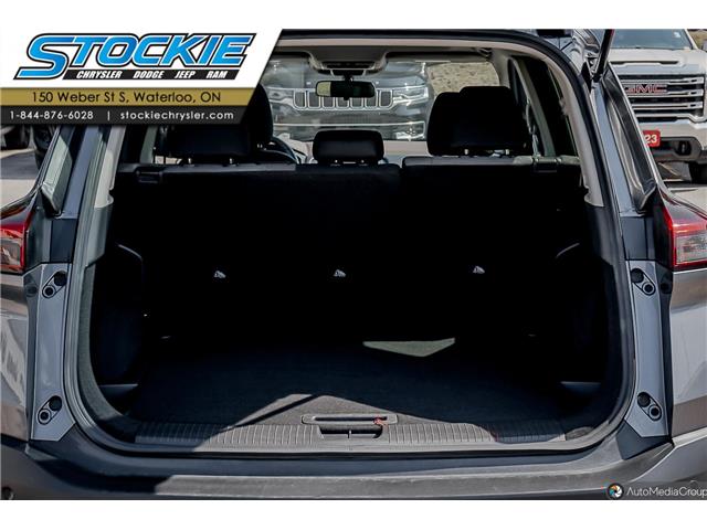2023 Nissan Rogue SV (Stk: 45682) in Waterloo - Image 12 of 28