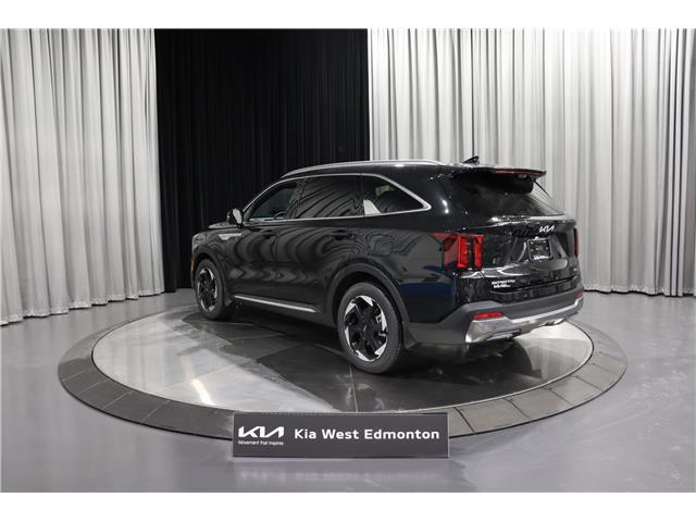 2025 Kia Sorento Plug-In Hybrid SX (Stk: 26449) in Edmonton - Image 4 of 35 2025 Kia Sorento Plug-In Hybrid SX (Stk: 26449) in Edmonton - Image 4 of 35