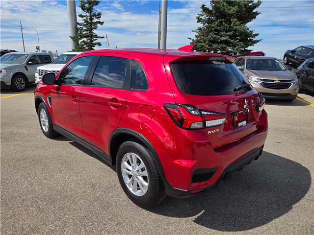 2022 Mitsubishi RVR SE (Stk: 8870) in Calgary - Image 5 of 23 2022 Mitsubishi RVR SE (Stk: 8870) in Calgary - Image 5 of 23
