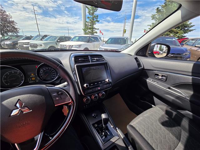 2022 Mitsubishi RVR SE (Stk: 8870) in Calgary - Image 15 of 23 2022 Mitsubishi RVR SE (Stk: 8870) in Calgary - Image 15 of 23