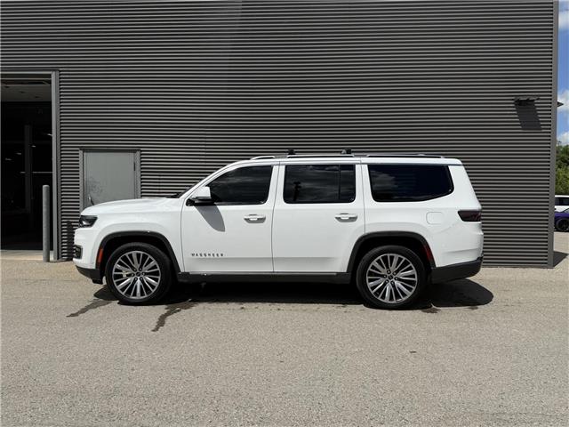2022 Jeep Wagoneer Series III (Stk: U10930) in London - Image 3 of 26