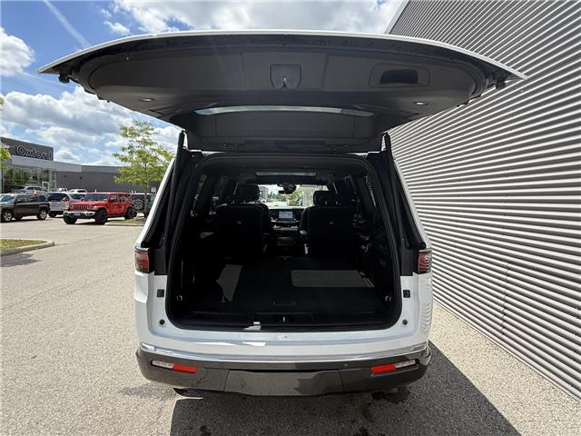 2022 Jeep Wagoneer Series III (Stk: U10930) in London - Image 6 of 26