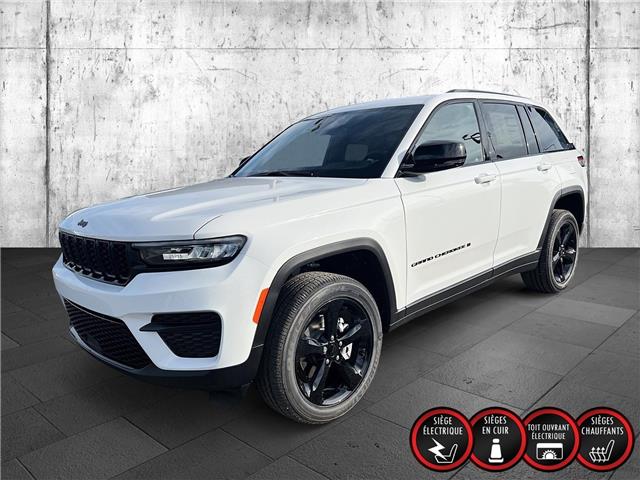 2025 Jeep Grand Cherokee Laredo (Stk: 25215) in Saint-Léonard - Image 1 of 21