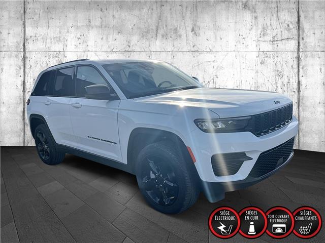 2025 Jeep Grand Cherokee Laredo (Stk: 25215) in Saint-Léonard - Image 3 of 21