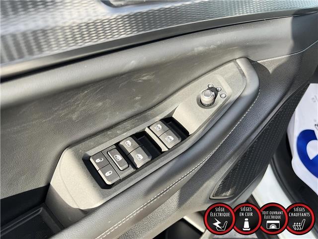 2025 Jeep Grand Cherokee Laredo (Stk: 25215) in Saint-Léonard - Image 12 of 21