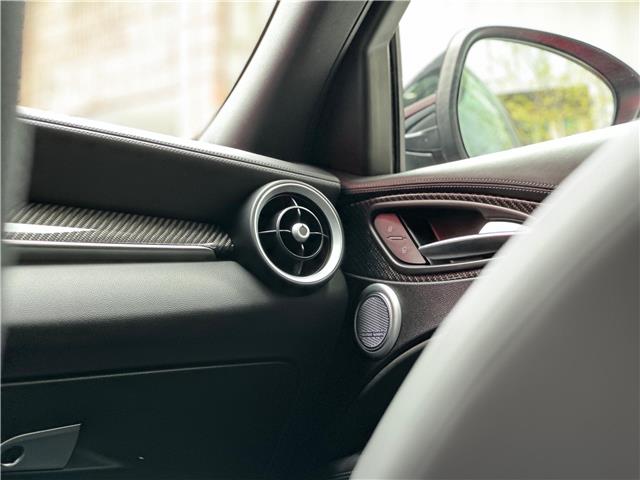 2022 Alfa Romeo Stelvio Quadrifoglio (Stk: 374U) in Toronto - Image 17 of 29