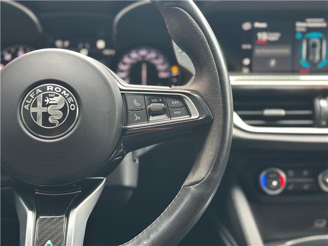 2022 Alfa Romeo Stelvio Quadrifoglio (Stk: 374U) in Toronto - Image 27 of 29