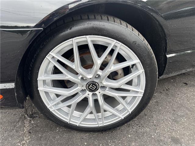 2003 Ford Thunderbird Base (Stk: 14260) in Sudbury - Image 2 of 15 2003 Ford Thunderbird Base (Stk: 14260) in Sudbury - Image 2 of 15