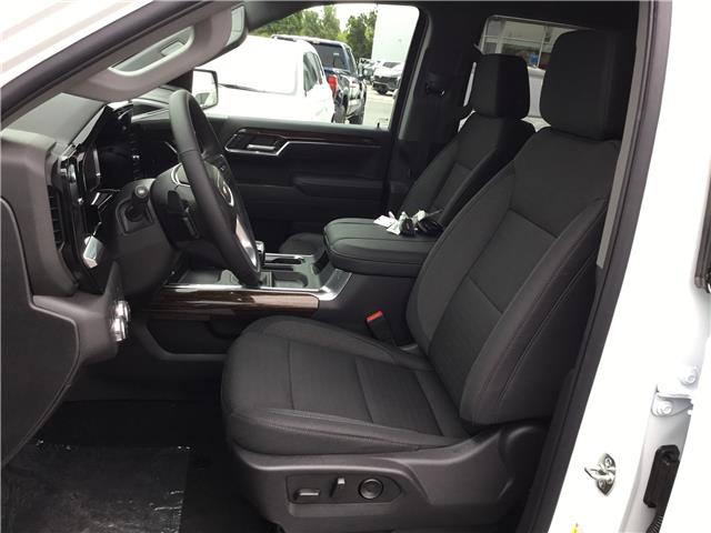 2026 GMC Sierra 1500 Elevation (Stk: 26062) in Cornwall - Image 5 of 14 2026 GMC Sierra 1500 Elevation (Stk: 26062) in Cornwall - Image 5 of 14