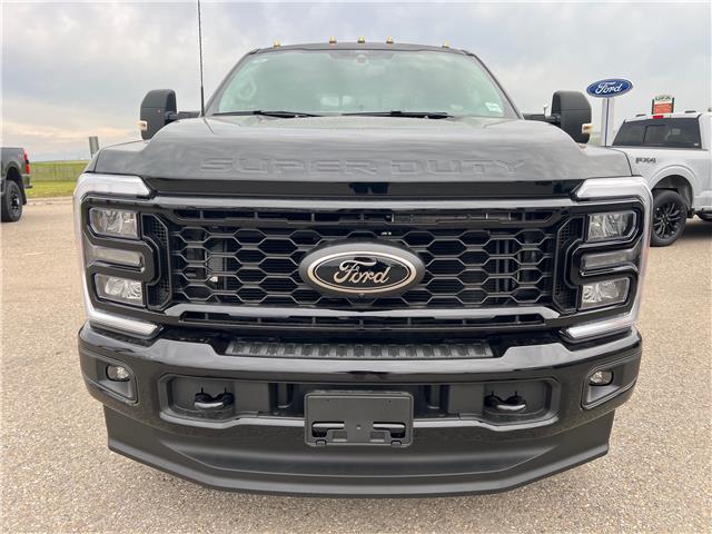 2025 Ford F-350 XLT (Stk: 25T2858) in Pincher Creek - Image 2 of 39