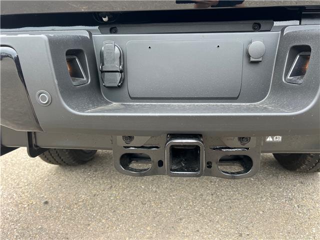 2025 Ford F-350 XLT (Stk: 25T2858) in Pincher Creek - Image 12 of 39
