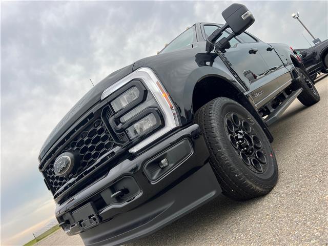 2025 Ford F-350 XLT (Stk: 25T2858) in Pincher Creek - Image 15 of 39