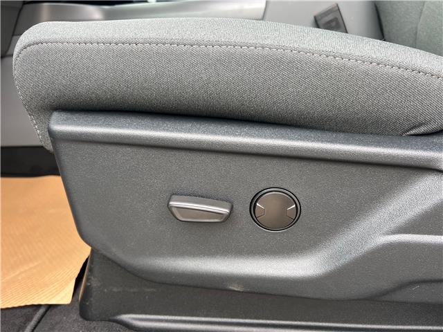 2025 Ford F-350 XLT (Stk: 25T2858) in Pincher Creek - Image 21 of 39