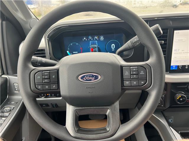 2025 Ford F-350 XLT (Stk: 25T2858) in Pincher Creek - Image 24 of 39